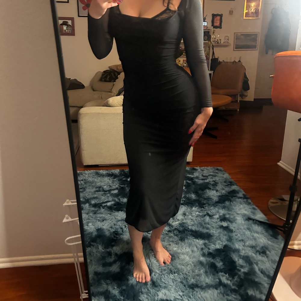 House of cb Black Long Sleeve Dress - Picture 2 of 5
